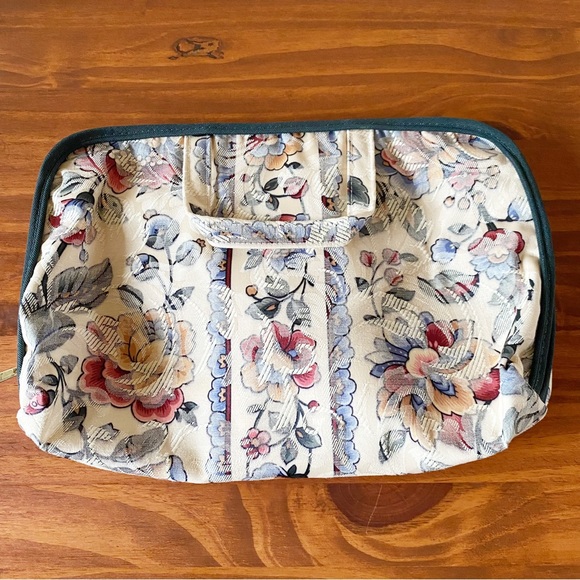 Vintage Handbags - Vintage New Travel Makeup Toiletry Bag